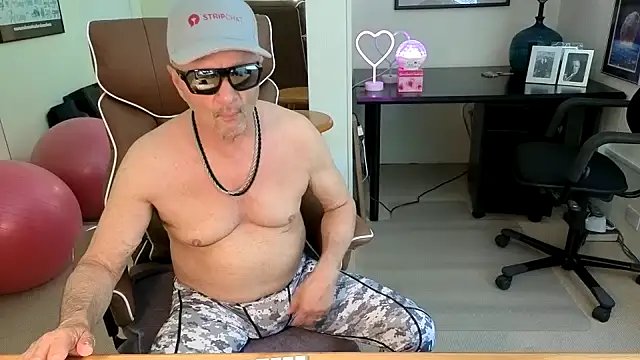 hotdadbod online show from 7, 6, 2026