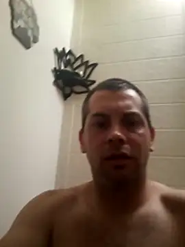 Snapshot of Johnathanleenol chatting on 19, 6, 2026 Johnathanleenol online show from 19, 6, 2026