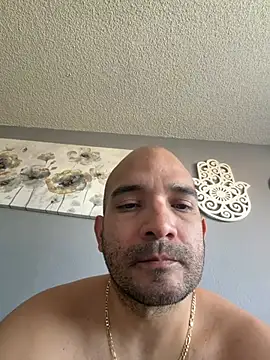 Snapshot of 3ltiti chatting on 19, 5, 2026 3ltiti online show from 19, 5, 2026