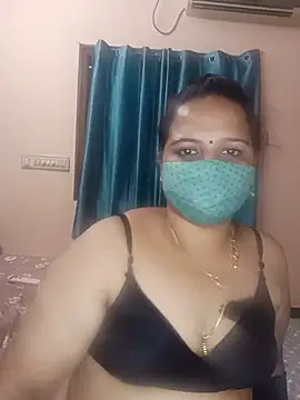 Snapshot of pirainilla chatting on 28, 5, 2026 pirainilla online show from 28, 5, 2026