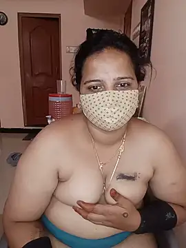 Snapshot of pirainilla chatting on 29, 5, 2026 pirainilla online show from 29, 5, 2026