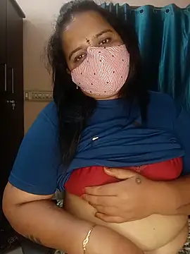 Snapshot of pirainilla chatting on 15, 6, 2026 pirainilla online show from 15, 6, 2026