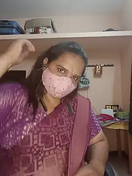 Snapshot of pirainilla chatting on 28, 6, 2026 pirainilla online show from 28, 6, 2026