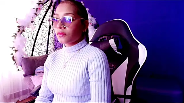 Snapshot of Scarlett_Lune chatting on 20, 5, 2026 Scarlett Lune online show from 20, 5, 2026
