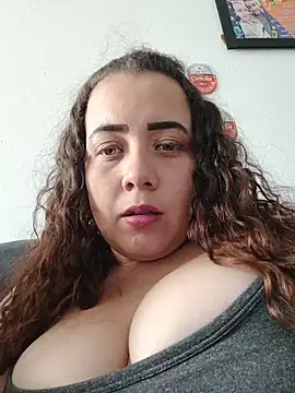 Snapshot of amaia_15 chatting on 20, 6, 2026 amaia 15 online show from 20, 6, 2026