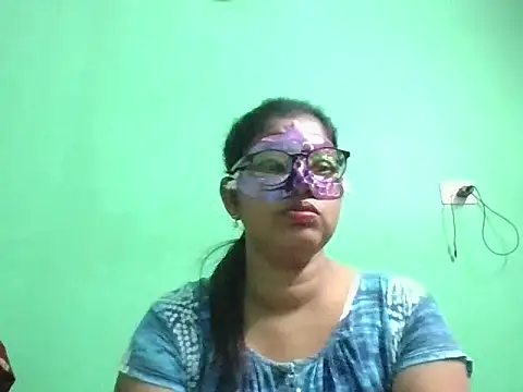 Snapshot of Kavya17 chatting on 20, 6, 2026 Kavya17 online show from 20, 6, 2026