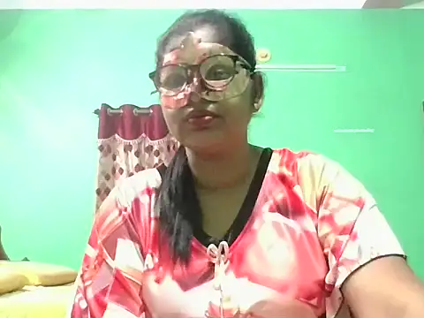 Snapshot of Kavya17 chatting on 27, 6, 2026 Kavya17 online show from 27, 6, 2026