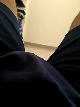 1Horny Boy1 online show from 18, 5, 2026