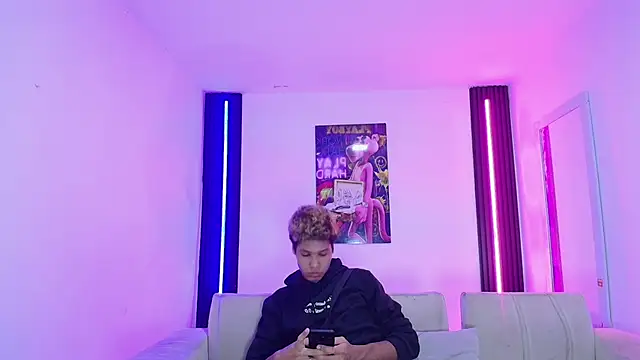PharaohHeat  online show from 25, 6, 2026