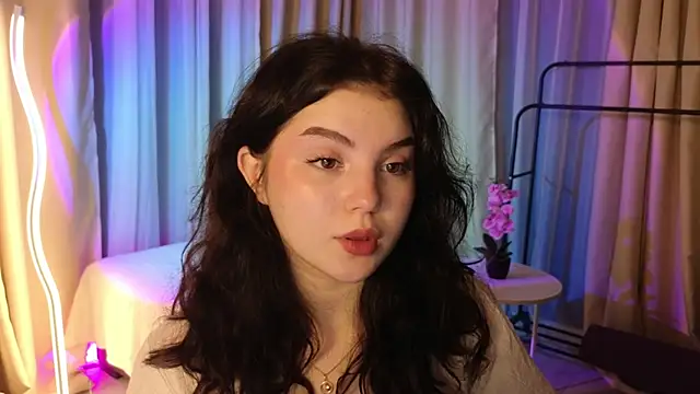 Snapshot of lollyy_pop chatting on 6, 6, 2026 lollyy pop online show from 6, 6, 2026