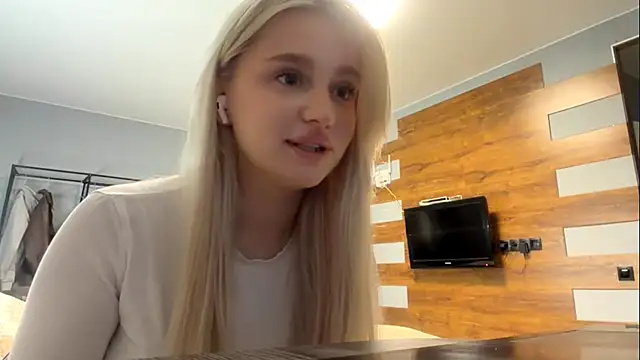 TiffanieSluyter online show from 14, 5, 2026