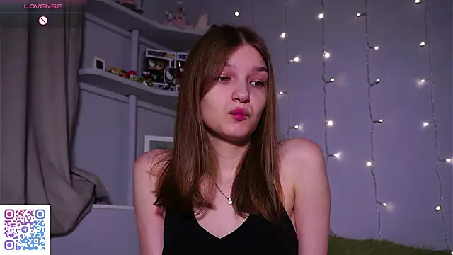 Snapshot of OpsiBoobsi chatting on 13, 6, 2026 OpsiBoobsi online show from 13, 6, 2026