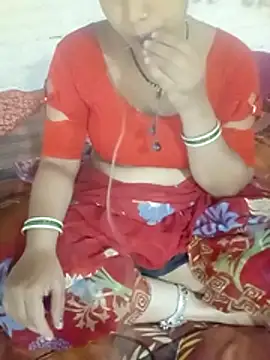 Snapshot of Hindicouple1 chatting on 1, 7, 2026 Hindicouple1 online show from 1, 7, 2026