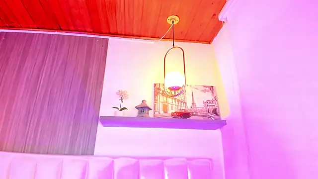 Emmarios qm online show from 6, 6, 2026