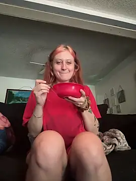 Snapshot of phattkattredd chatting on 18, 5, 2026 phattkattredd online show from 18, 5, 2026