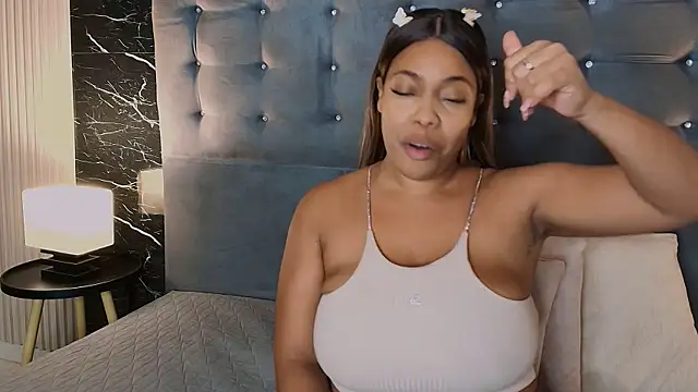 Eilean baxter online show from 12, 7, 2026