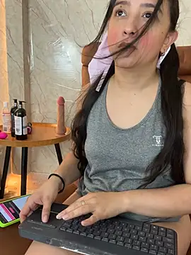 Snapshot of NathyFerrer chatting on 9, 7, 2026 NathyFerrer online show from 9, 7, 2026