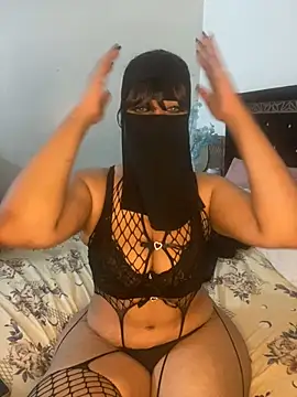 Snapshot of BrunetteQueen1 chatting on 11, 7, 2026 BrunetteQueen1 online show from 11, 7, 2026