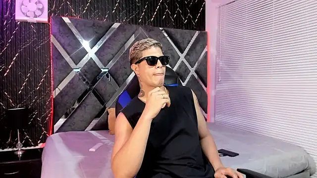 dominic connor online show from 8, 6, 2026