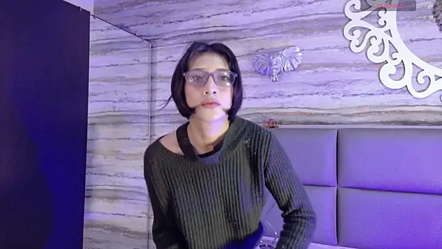 Snapshot of katanablade__ chatting on 7, 7, 2026 katanablade online show from 7, 7, 2026