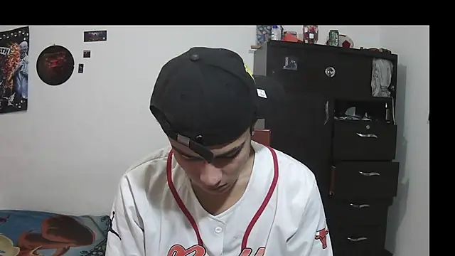 Snapshot of Fenix_hardcock chatting on 6, 7, 2026 Fenix hardcock online show from 6, 7, 2026