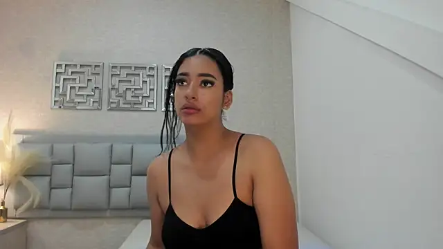 Snapshot of luna25__ chatting on 20, 5, 2026 luna25 online show from 20, 5, 2026