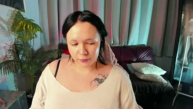 Snapshot of KittyNuarr chatting on 8, 6, 2026 KittyNuarr online show from 8, 6, 2026