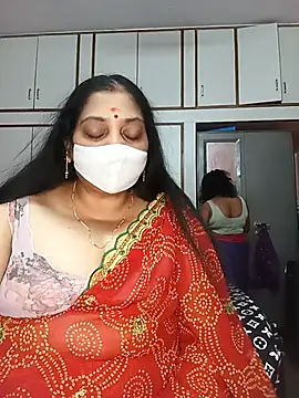Snapshot of Kannada_telugu_lesbians chatting on 26, 5, 2026 Kannada telugu lesbians online show from 26, 5, 2026