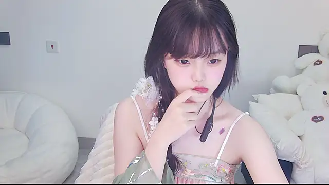 Evil-Bunny007 online show from 30, 5, 2026