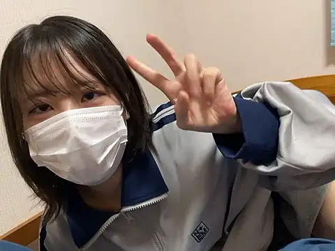 Snapshot of miniminimo_o chatting on 24, 5, 2026 miniminimo o online show from 24, 5, 2026