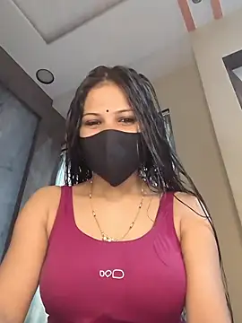 Snapshot of kaira_noty chatting on 6, 7, 2026 kaira noty online show from 6, 7, 2026