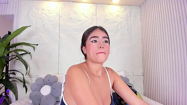 Snapshot of Dulce_Vict chatting on 30, 5, 2026 Dulce Vict online show from 30, 5, 2026