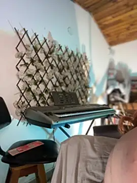 Snapshot of NikkiNix chatting on 20, 6, 2026 NikkiNix online show from 20, 6, 2026