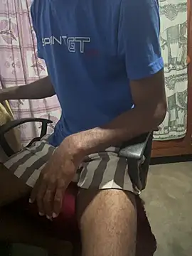 Snapshot of Inuchethi chatting on 16, 3, 2025 Inuchethi online show from 16, 3, 2025