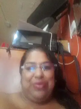 Snapshot of Megansquirt69 chatting on 2, 6, 2026 Megansquirt69 online show from 2, 6, 2026