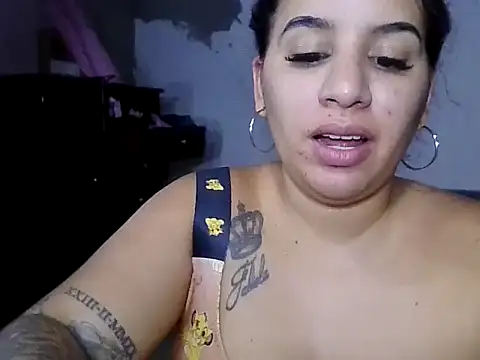 Snapshot of tifanny27 chatting on 26, 7, 2026 tifanny27 online show from 26, 7, 2026