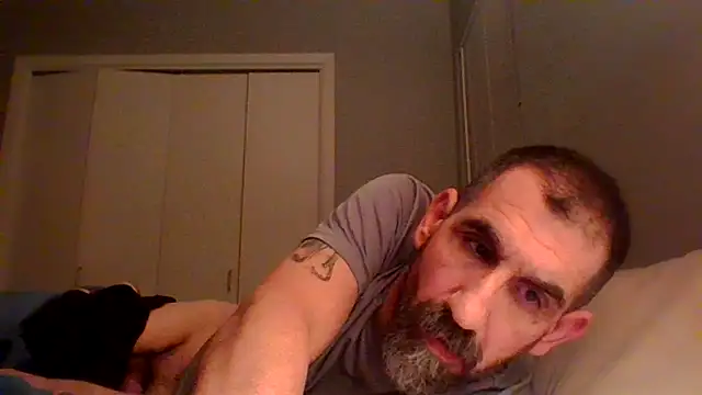 Snapshot of old_Domino chatting on 4, 6, 2026 old Domino online show from 4, 6, 2026
