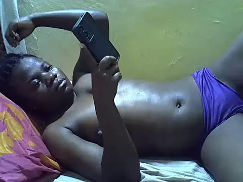 Snapshot of Ebony_cuttiey chatting on 23, 7, 2026 Ebony cuttiey online show from 23, 7, 2026
