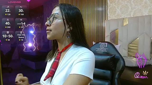 Snapshot of Amhira_Tay chatting on 6, 6, 2026 Amhira Tay online show from 6, 6, 2026
