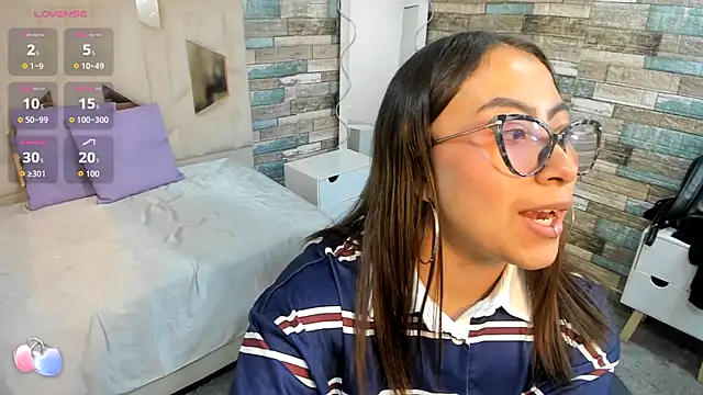 Snapshot of Amhira_Tay chatting on 24, 6, 2026 Amhira Tay online show from 24, 6, 2026