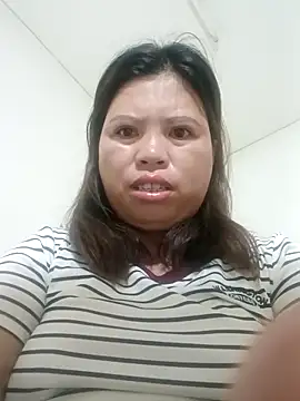 -Yeyi- online show from 3, 6, 2026