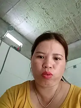 -Yeyi- online show from 16, 6, 2026