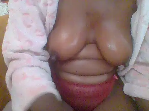 CreampyQueen1 online show from 23, 6, 2026