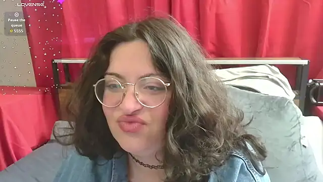 Snapshot of squishkink chatting on 25, 6, 2026 squishkink online show from 25, 6, 2026