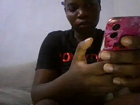 Snapshot of Mini_Charm chatting on 28, 6, 2026 Mini Charm online show from 28, 6, 2026