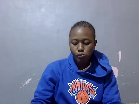 Snapshot of Petite_Ebony10 chatting on 1, 6, 2026 Petite Ebony10 online show from 1, 6, 2026