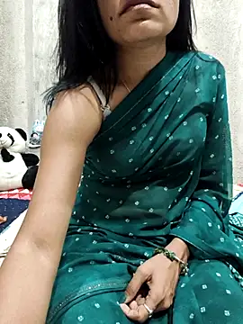 Snapshot of Shanaya_001 chatting on 1, 6, 2026 Shanaya 001 online show from 1, 6, 2026