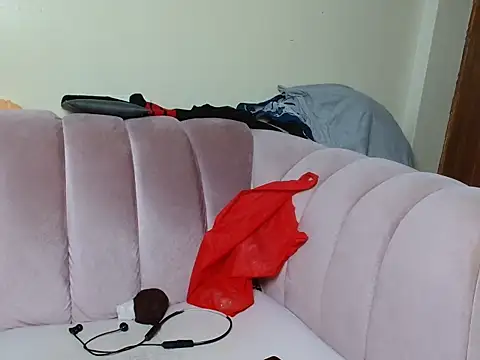 Snapshot of splash_coochie chatting on 4, 6, 2026 splash coochie online show from 4, 6, 2026