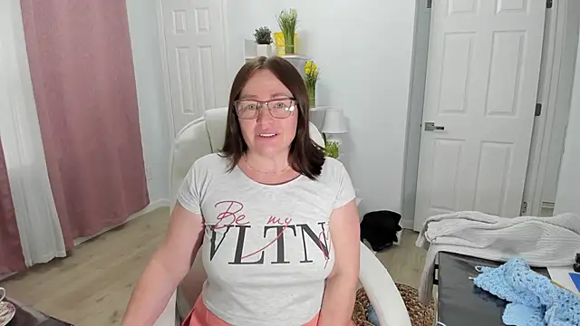 Vika73 online show from 8, 2, 2025