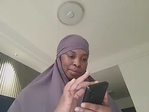 Snapshot of big-aggy chatting on 2, 6, 2026 big-aggy online show from 2, 6, 2026
